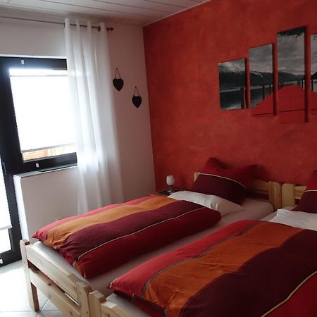 Ferienwohnung Zoe Osterbrucken Kültér fotó
